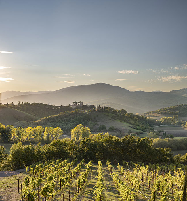 Easter Escape to Reschio Website Carosello 01