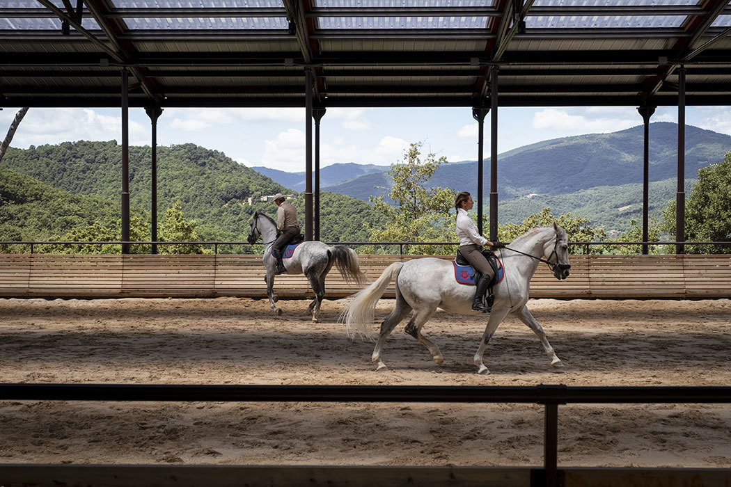 Riding the Reschio Way Website Carosello 04