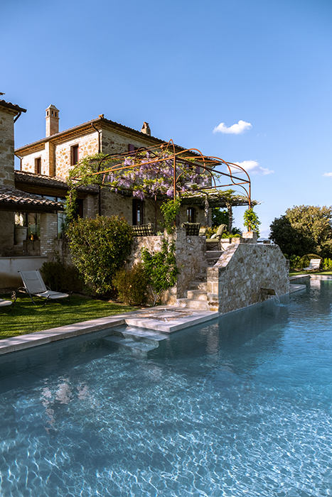Stay Longer and Save House carosello 01