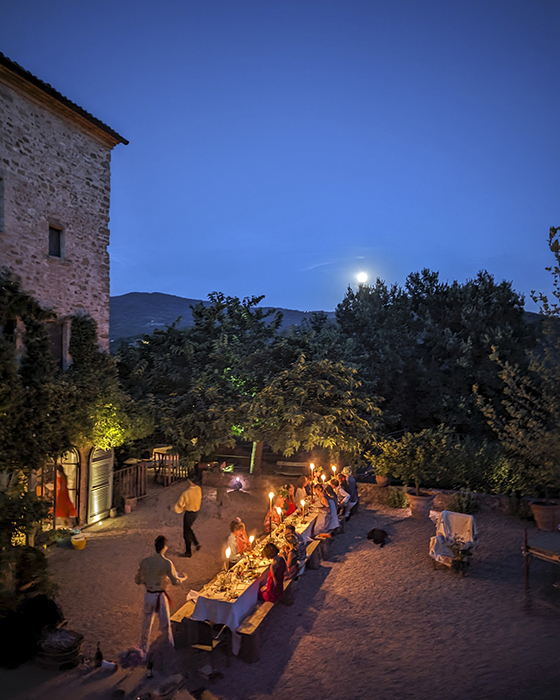 Stay Longer and Save House carosello 010