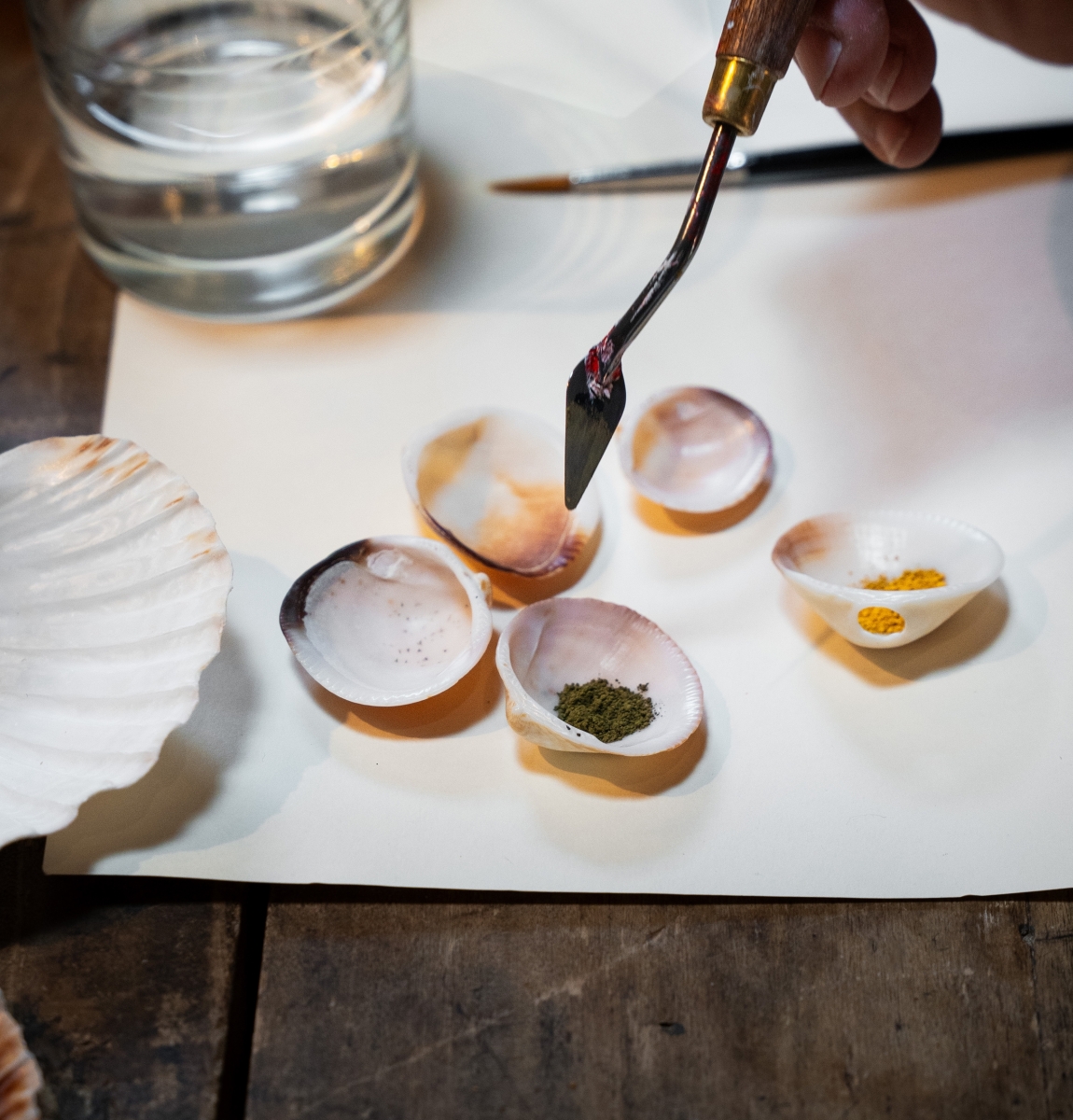 Image text new big 2 desktop monastic 2