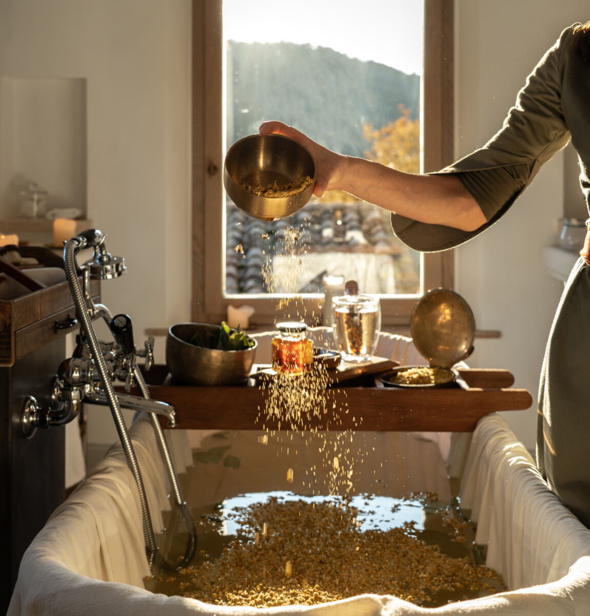 Img essence wellness reschio desktop