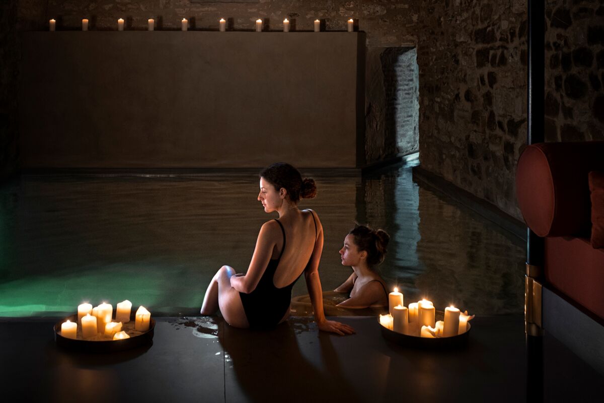 05 parallax media big bathh desktop