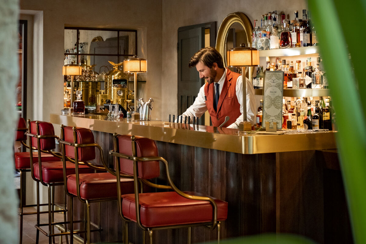 12 parallax square big desktop palm court