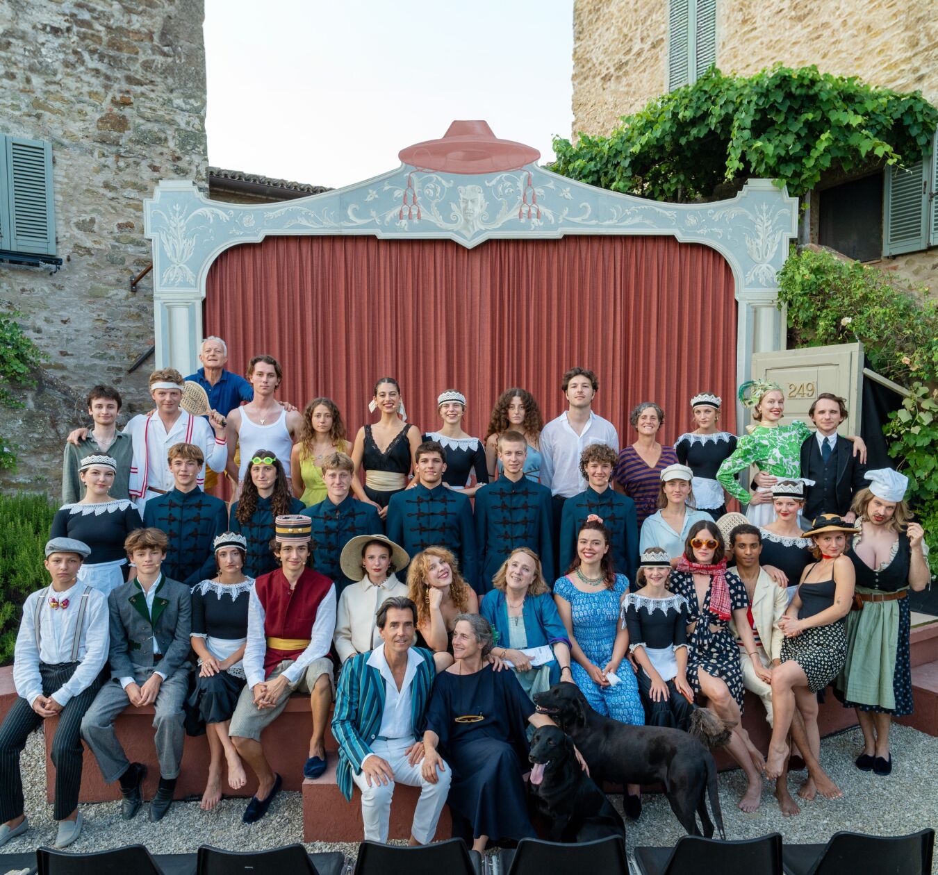 05 open air theater desktop