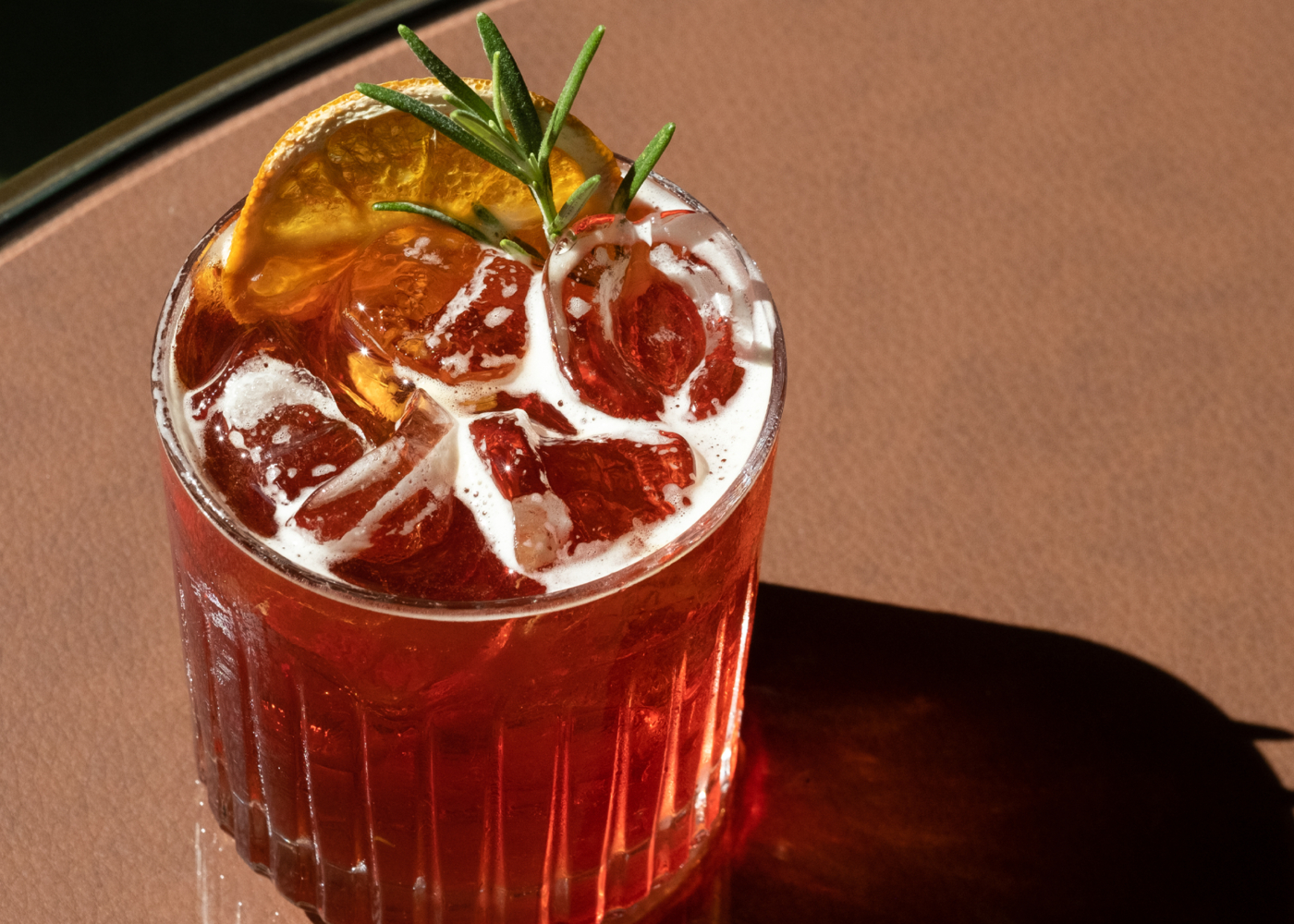 10 parallax media big desktop bar centrale