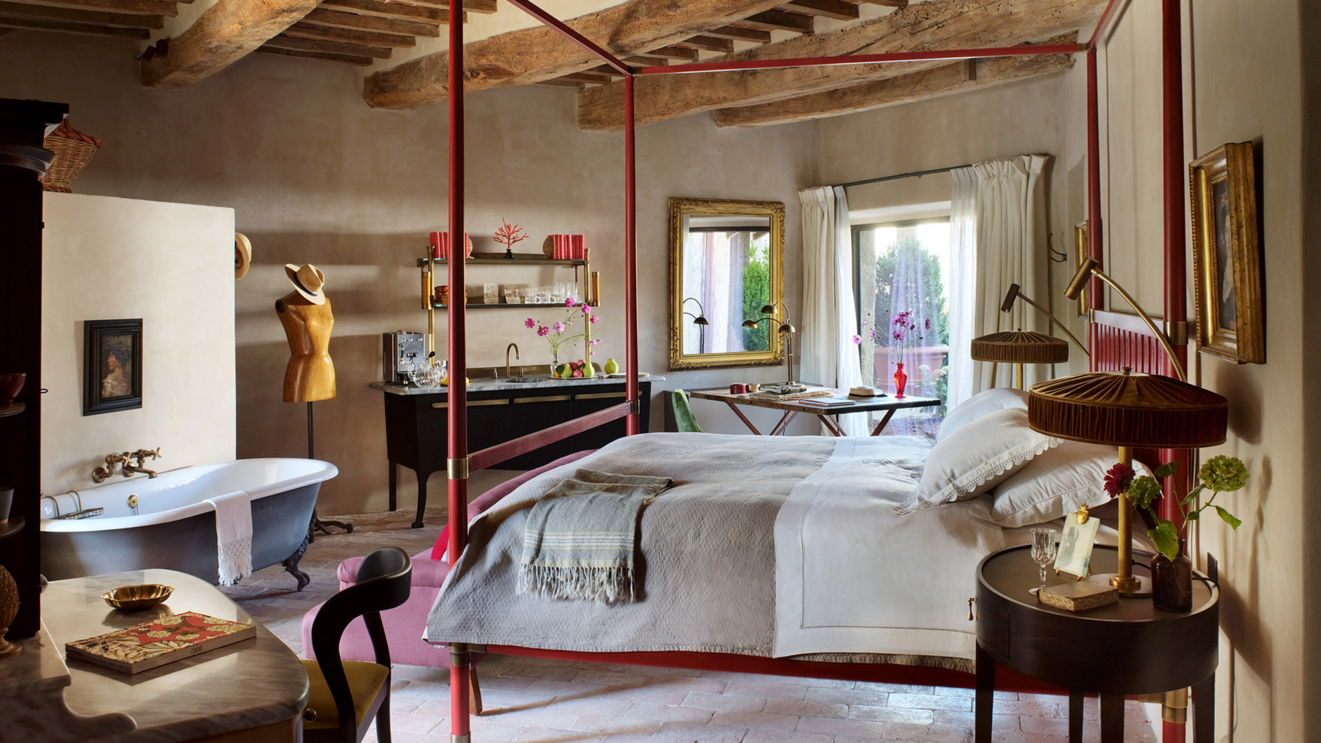 04 image full transform gran rooms desktop