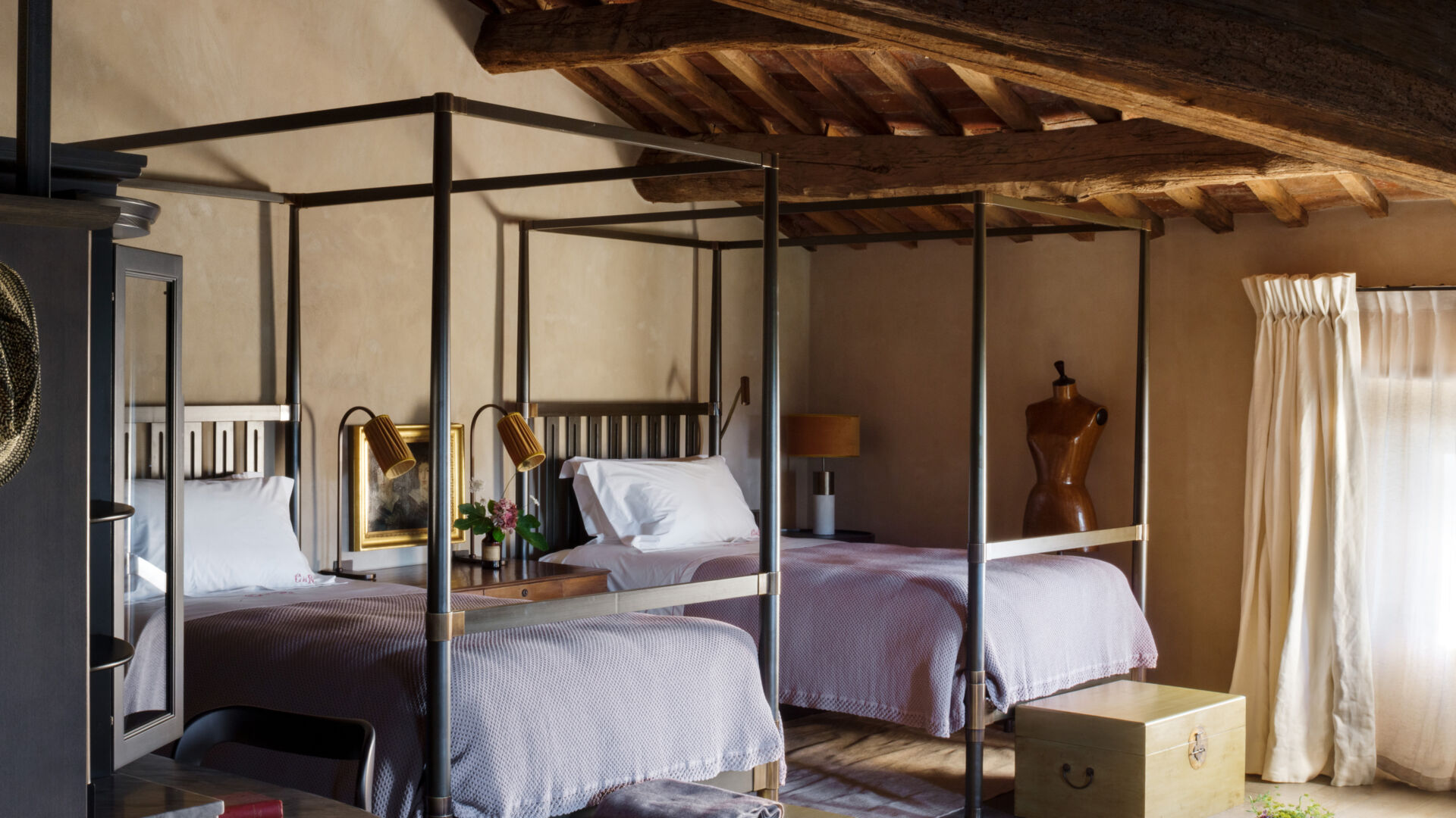 00 landing full suite castello twin desktop