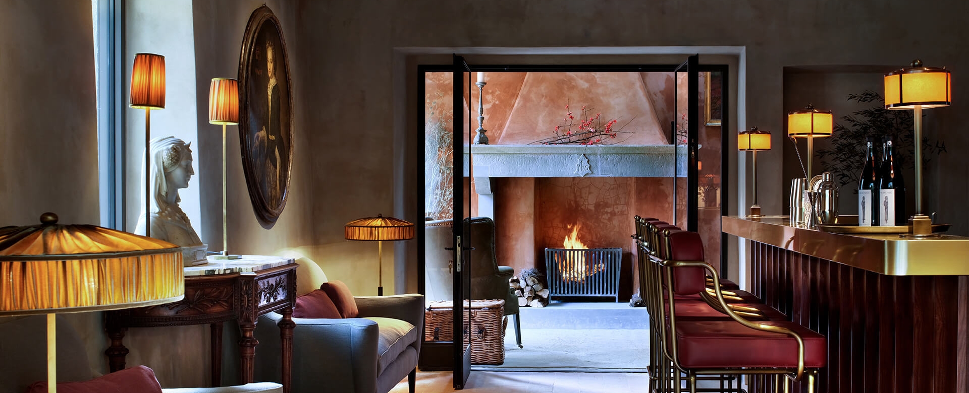 Magazine lord manor landing