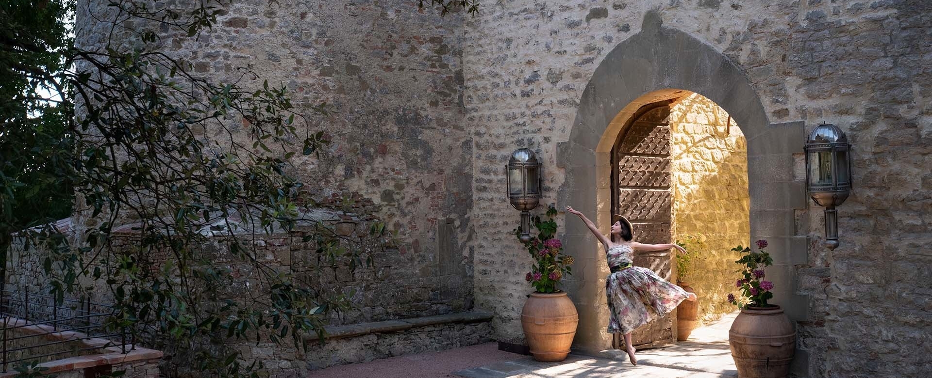 Magazine tatler reschio landing