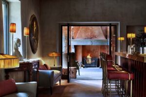 Magazine lord manor landing