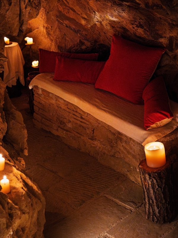 05 parallax square SMALL bathhouse mobile