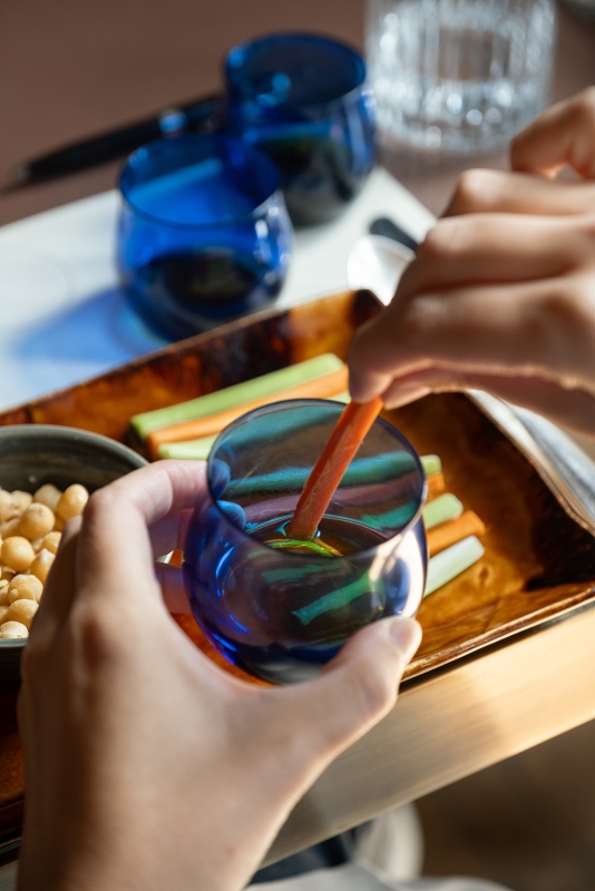 03 oil tasting gallery