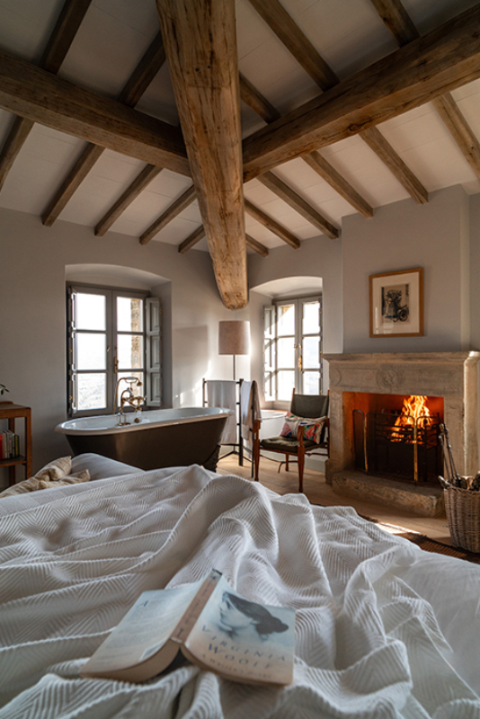 3 2025 09 17 160558 lmcb