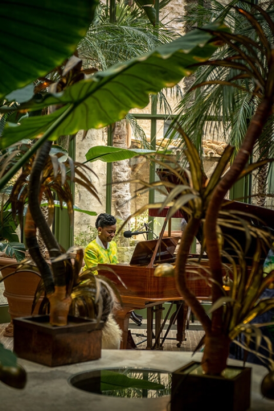 April 2022 horizontal 4 220404 122826