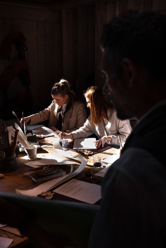 07 gallery calligraphy